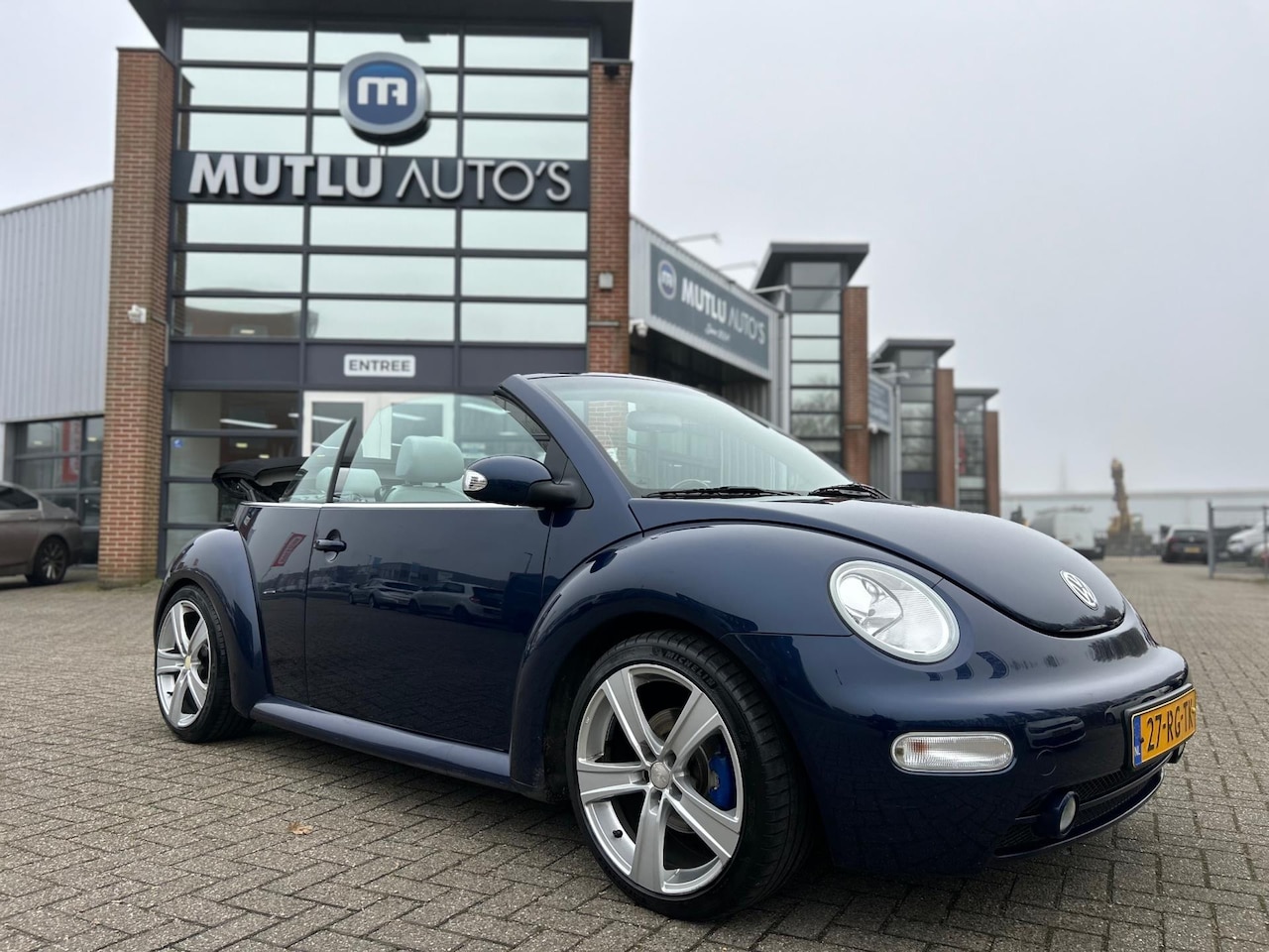 Volkswagen New Beetle Cabriolet - 1.6 Turijn Comfort NAP APK PDC - AutoWereld.nl