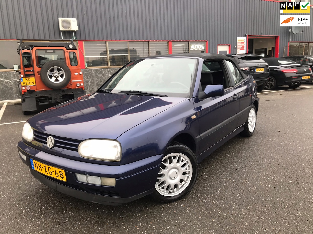 Volkswagen Golf Cabriolet - 1.8 // E. RAMEN / S VLG / YOUNGTIMER / NAP - AutoWereld.nl