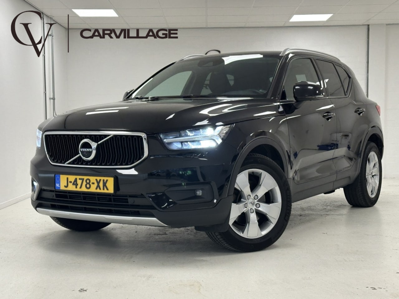 Volvo XC40 - 2.0 T5 AWD Inscr. | 360 Cam | Pilot assist | Leder | Memory | Ke - AutoWereld.nl