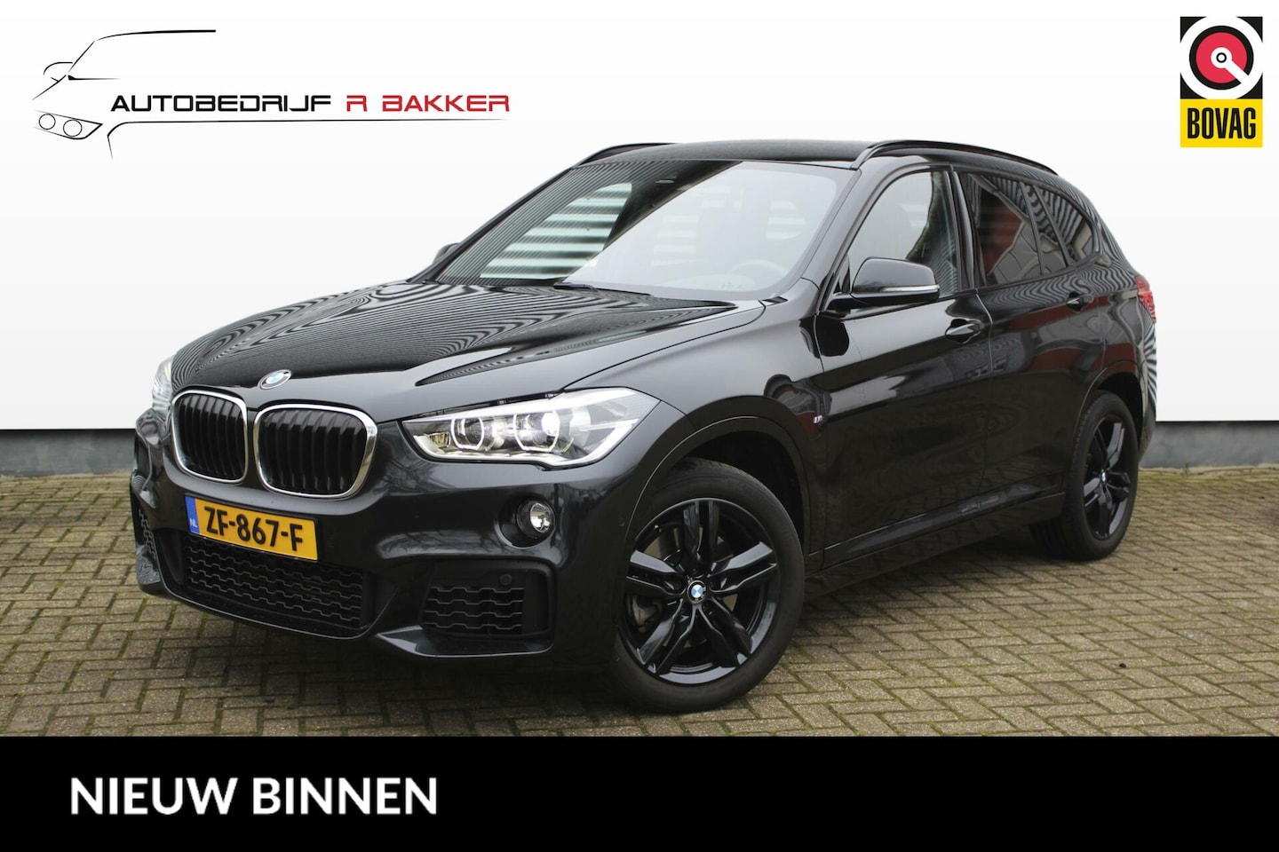 BMW X1 - sDrive20i High Executive M-Sport // Shadow Line - Trekhaak - NAP - M Sport pakket - Navi. - AutoWereld.nl