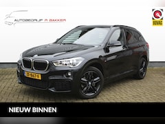 BMW X1 - sDrive20i High Executive M-Sport // Shadow Line - Trekhaak - NAP - M Sport pakket - Navi.