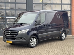 Mercedes-Benz Sprinter - 319 3.0 V6 L2H2 | 10"Mbux, Trekhaak, Camera, Cruise | Certified 24 mnd garantie