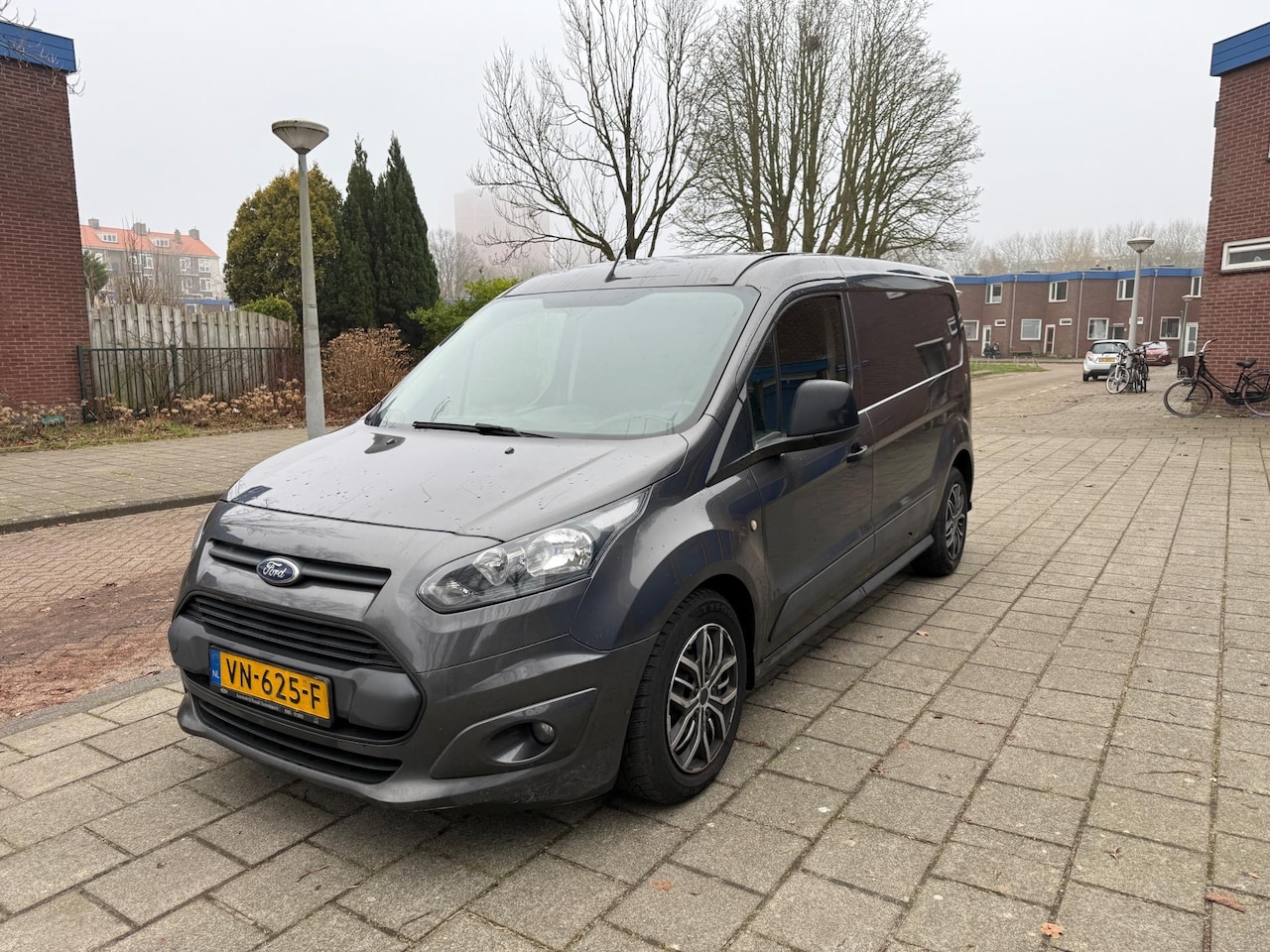 Ford Transit Connect - 1.6 TDCI L2 3zpl Airco Trekhaak Brown Metallic - AutoWereld.nl