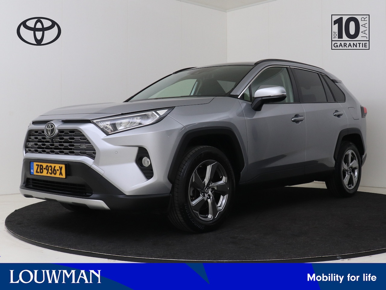 Toyota RAV4 - 2.0 VVT-iE Dynamic I Navigatie I Climate Control I Cruise Control Adaptief I 2000KG trekge - AutoWereld.nl