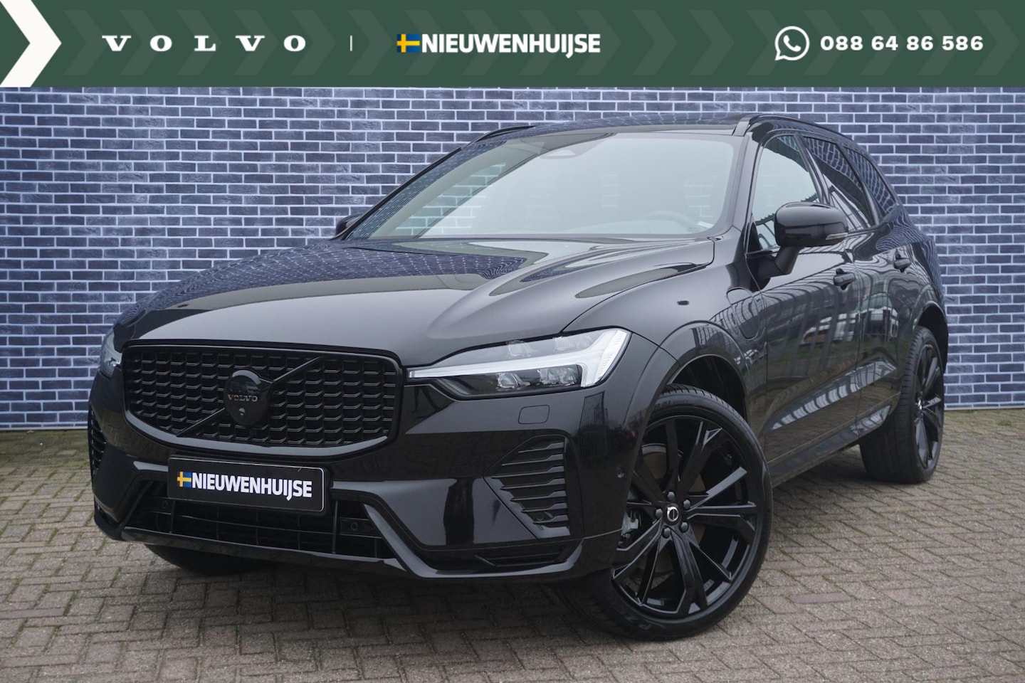 Volvo XC60 - 2.0 T8 Plug-in hybrid AWD Plus Black Edition | Trekhaak | Harman/Kardon | 360° Camera | Me - AutoWereld.nl