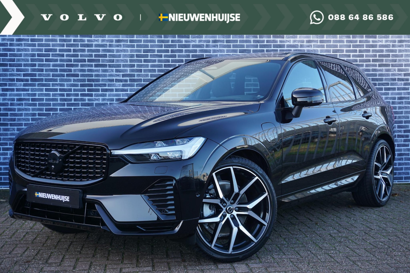 Volvo XC60 - 2.0 T8 Plug-in hybrid AWD Ultra Black Edition Volvo XC60 2.0 Recharge T8 AWD Ultra Black E - AutoWereld.nl