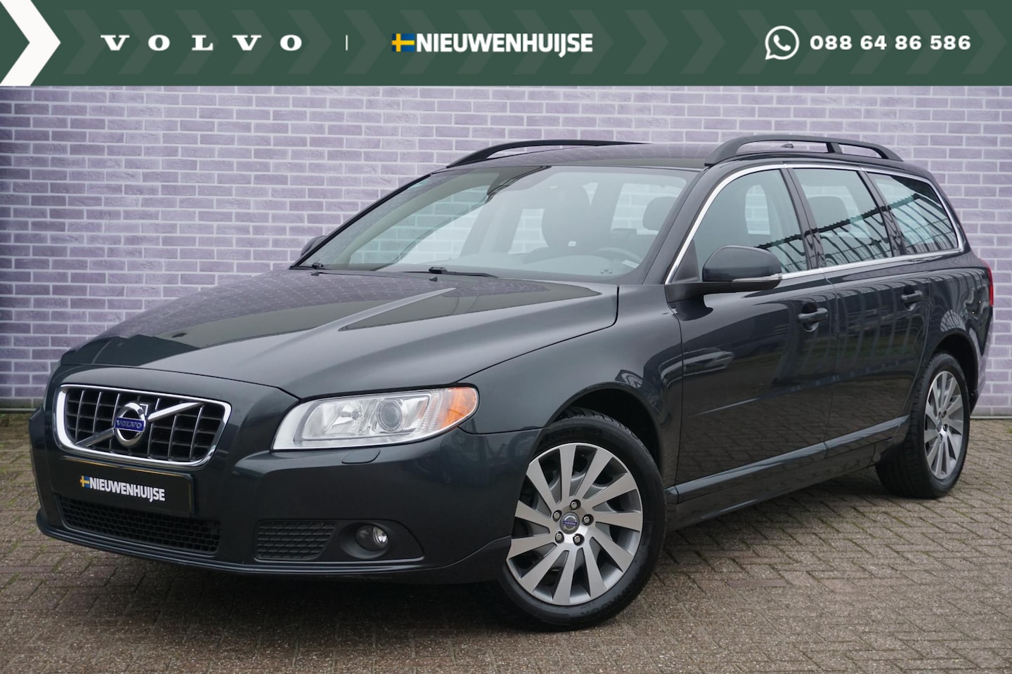 Volvo V70 - 1.6 T4 Limited Edition | Leder | Stoelverwarming | Dakrails | High Performance Audio | Res - AutoWereld.nl