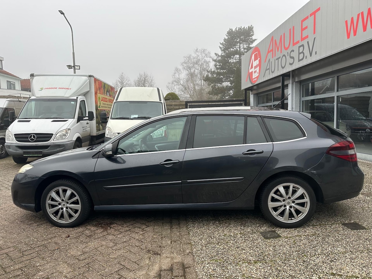 Renault Laguna Estate - 2.0 16V Celsium 2.0 16V Celsium - AutoWereld.nl