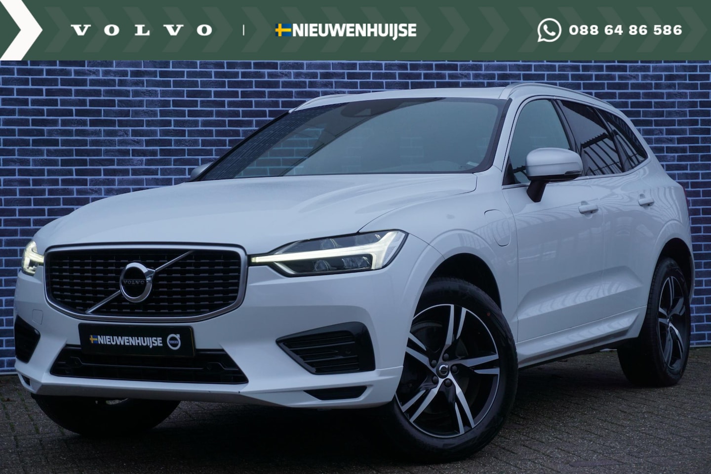 Volvo XC60 - 2.0 T8 Twin Engine AWD R-Design | Nieuw Binnen | Trekhaak | Luchtvering | Memory | Sportst - AutoWereld.nl