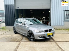 BMW 1-serie - 116i High Executive (Schuifdak+Stoel VW+PDC+5D)