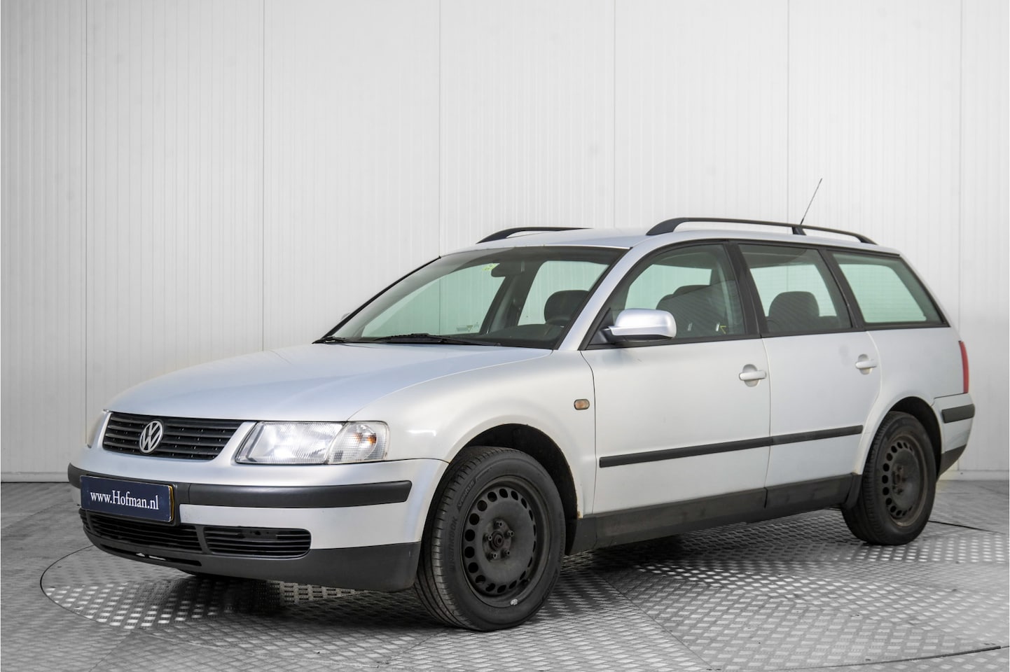 Volkswagen Passat Variant - 1.9 TDI Trendline 1.9 TDI Trendline - AutoWereld.nl