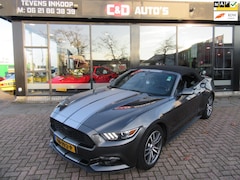 Ford Mustang Convertible - 2.3 EcoBoost AUT UNIEK EXEMPLAAR