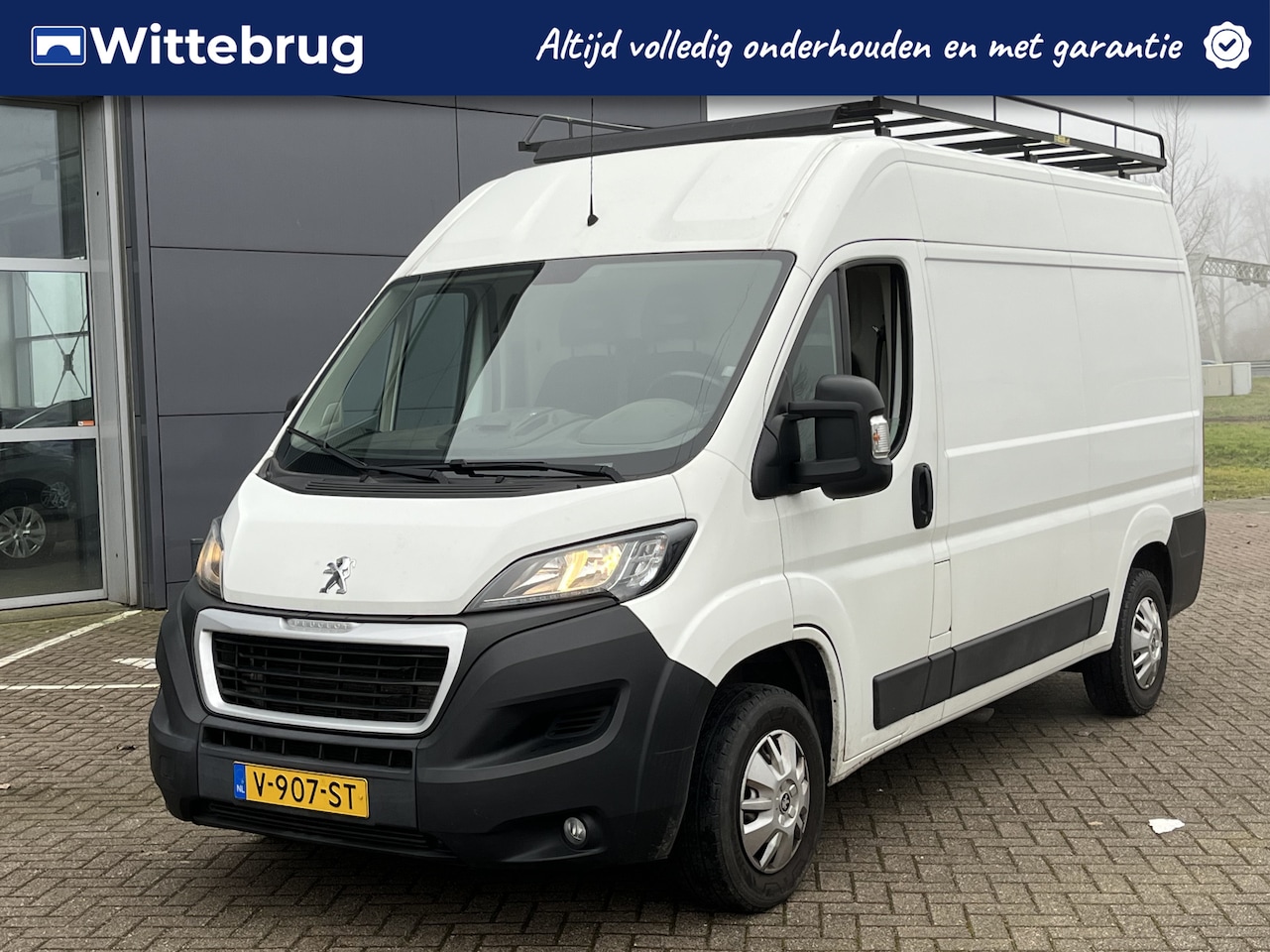 Peugeot Boxer - 330 2.0 BlueHDI L2H2 Premium Pack 330 2.0 BlueHDI L2H2 Premium Pack - AutoWereld.nl