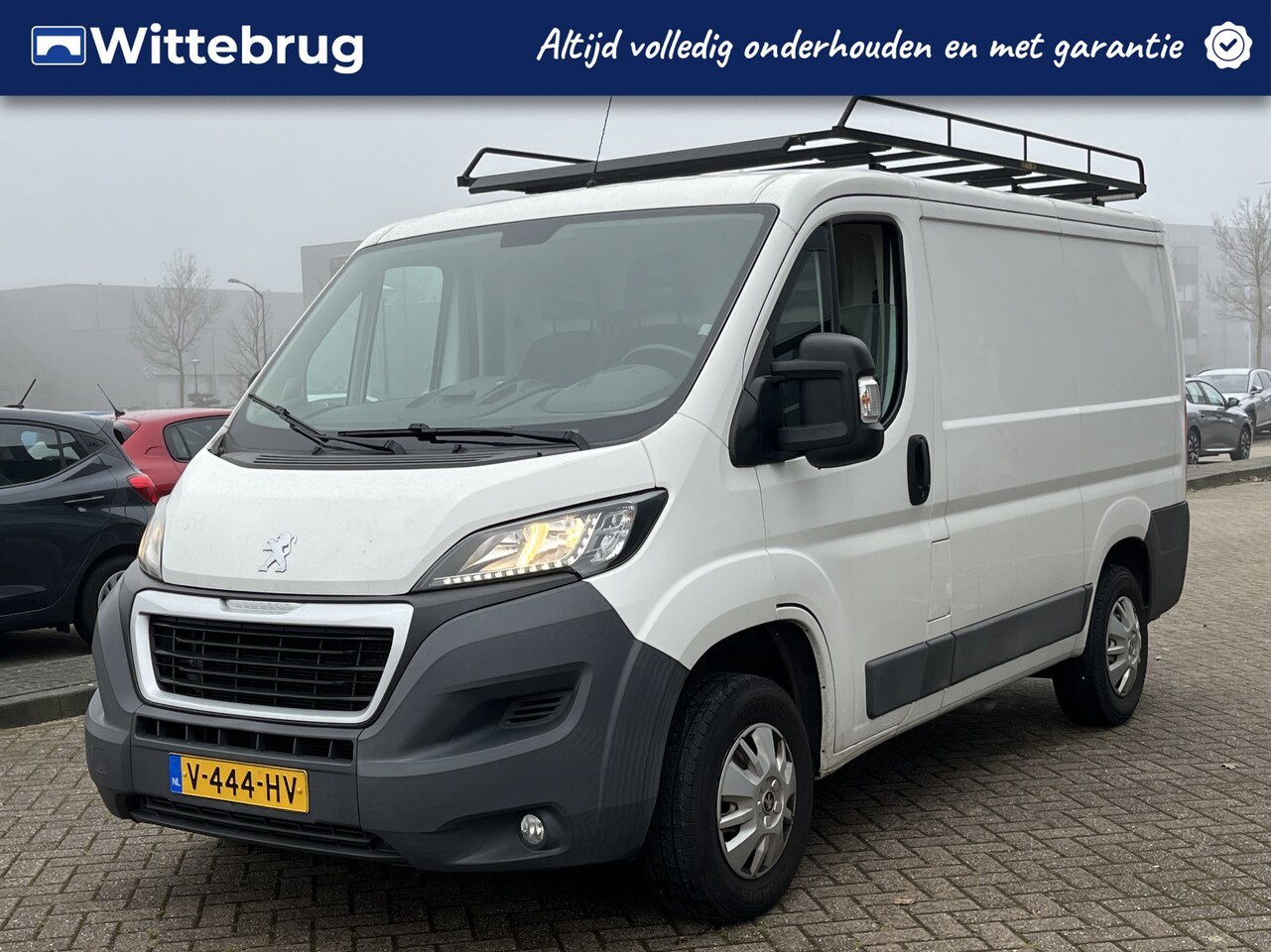 Peugeot Boxer - 330 2.0 BlueHDI L1H1 Premium Pack 330 2.0 BlueHDI L1H1 Premium Pack - AutoWereld.nl