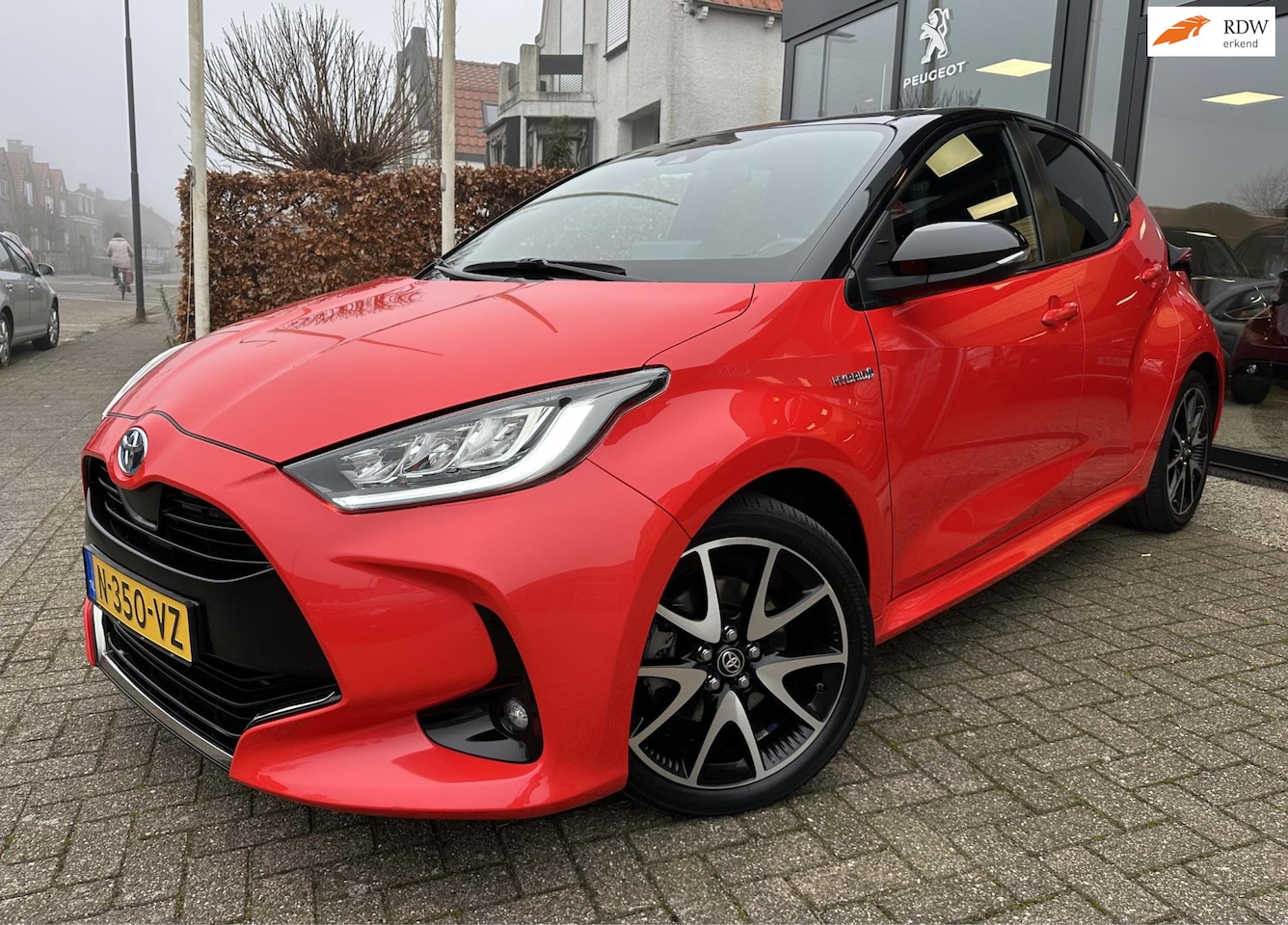 Toyota Yaris - 1.5 Hybrid Launch Edition|Leer|Head-Up|NL Auto - AutoWereld.nl