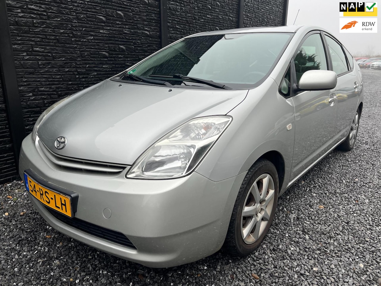 Toyota Prius - 1.5 VVT-i AUToMAAT, NAP, Orgineel NL Auto, Electr ramen, Multifunctioneel stuur, Zeer nett - AutoWereld.nl