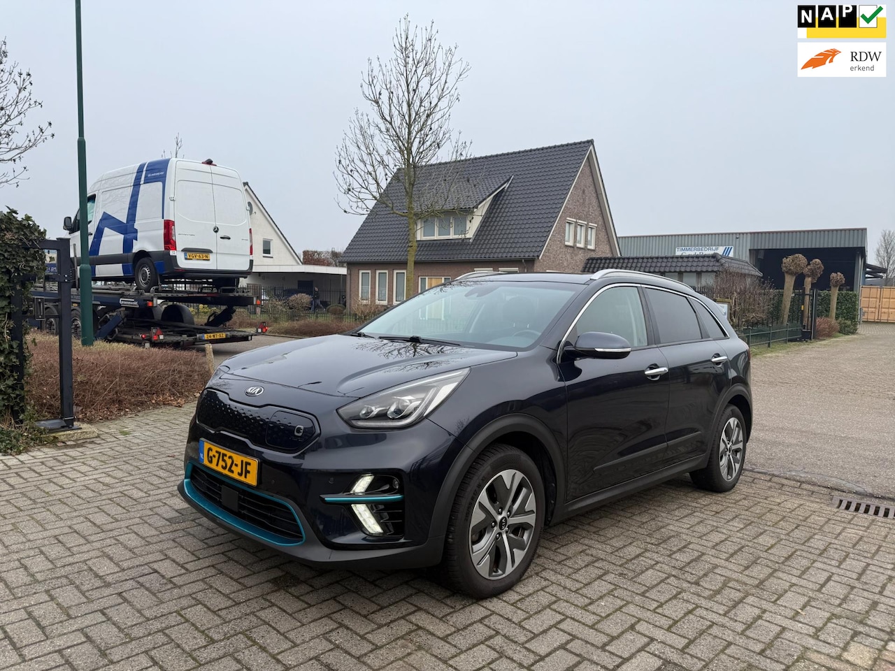 Kia e-Niro - ExecutiveLine 64 kWh | NAP Navi Leder Camera | - AutoWereld.nl