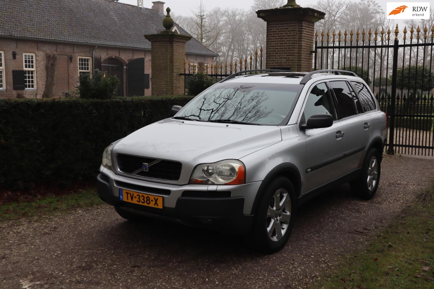 Volvo XC90 - 2.5 T | 7 ZITS | NIEUWE APK | VEEL OPTIES | - AutoWereld.nl