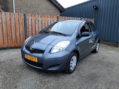 Toyota Yaris - 1.0 VVTi