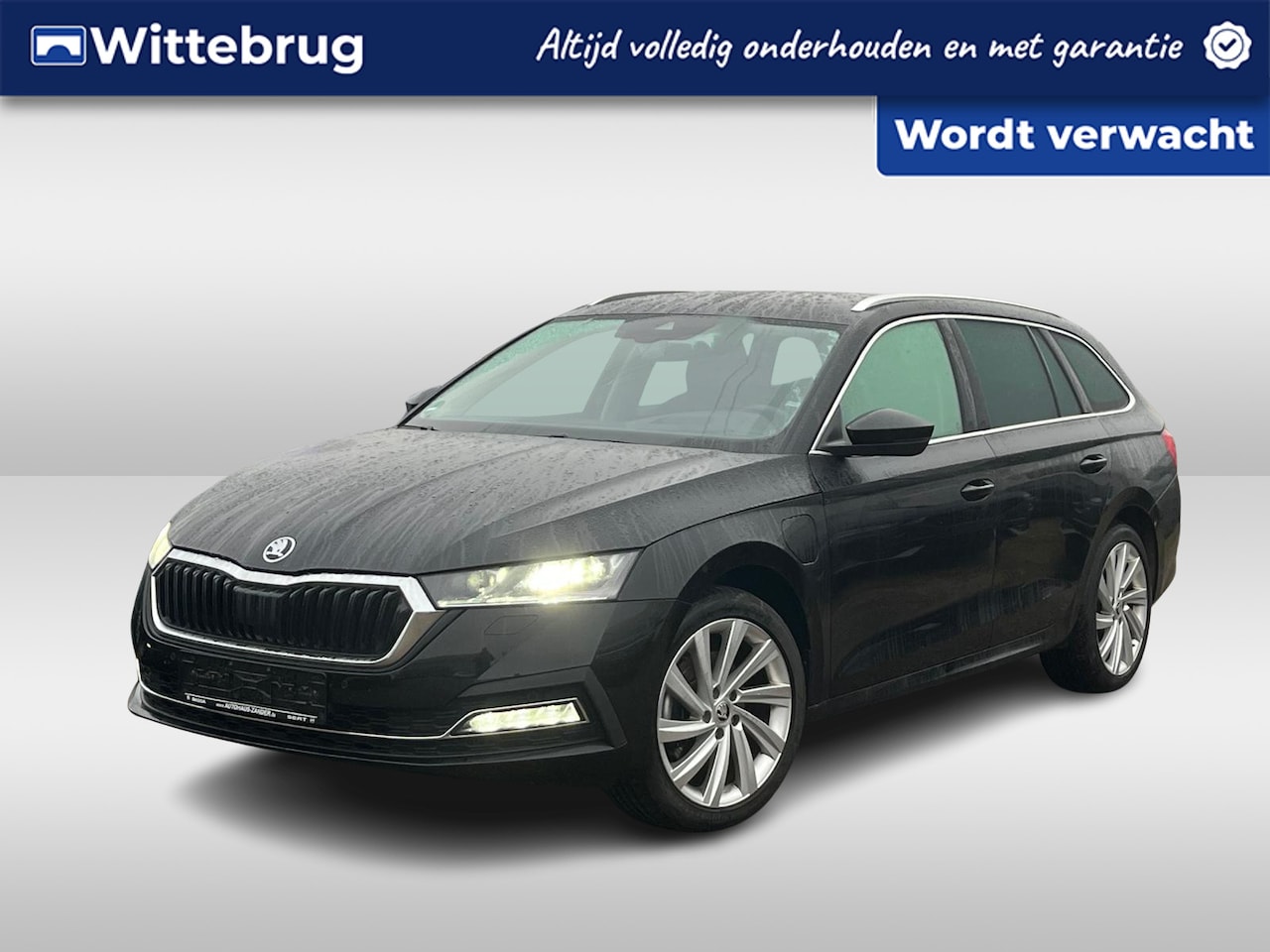 Skoda Octavia Combi - 1.4 TSI iV 204PK PHEV Style / Matrix LED / Stuur + Stoelverwarming V+A / Head-Up Display / - AutoWereld.nl