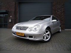 Mercedes-Benz C-klasse Sportcoupé - 180 K. Amice 109d KM Nap Onderhoud boekje