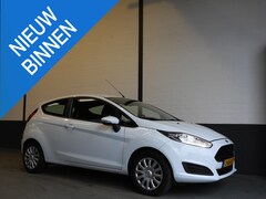 Ford Fiesta - 1.0 Style Essential NAVI/AIRCO/BLUETOOTH