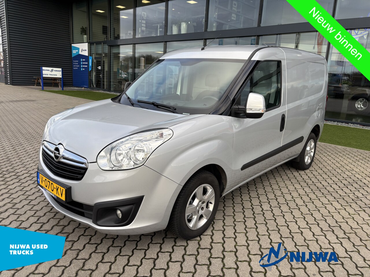 Opel Combo - Airco + Parkeersensoren - AutoWereld.nl