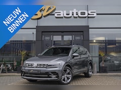 Volkswagen Tiguan Allspace - 1.5 TSI R-line 7-persoons Panoramadak Virtual cockpit Stoelverwarming Adaptive cruise 19"