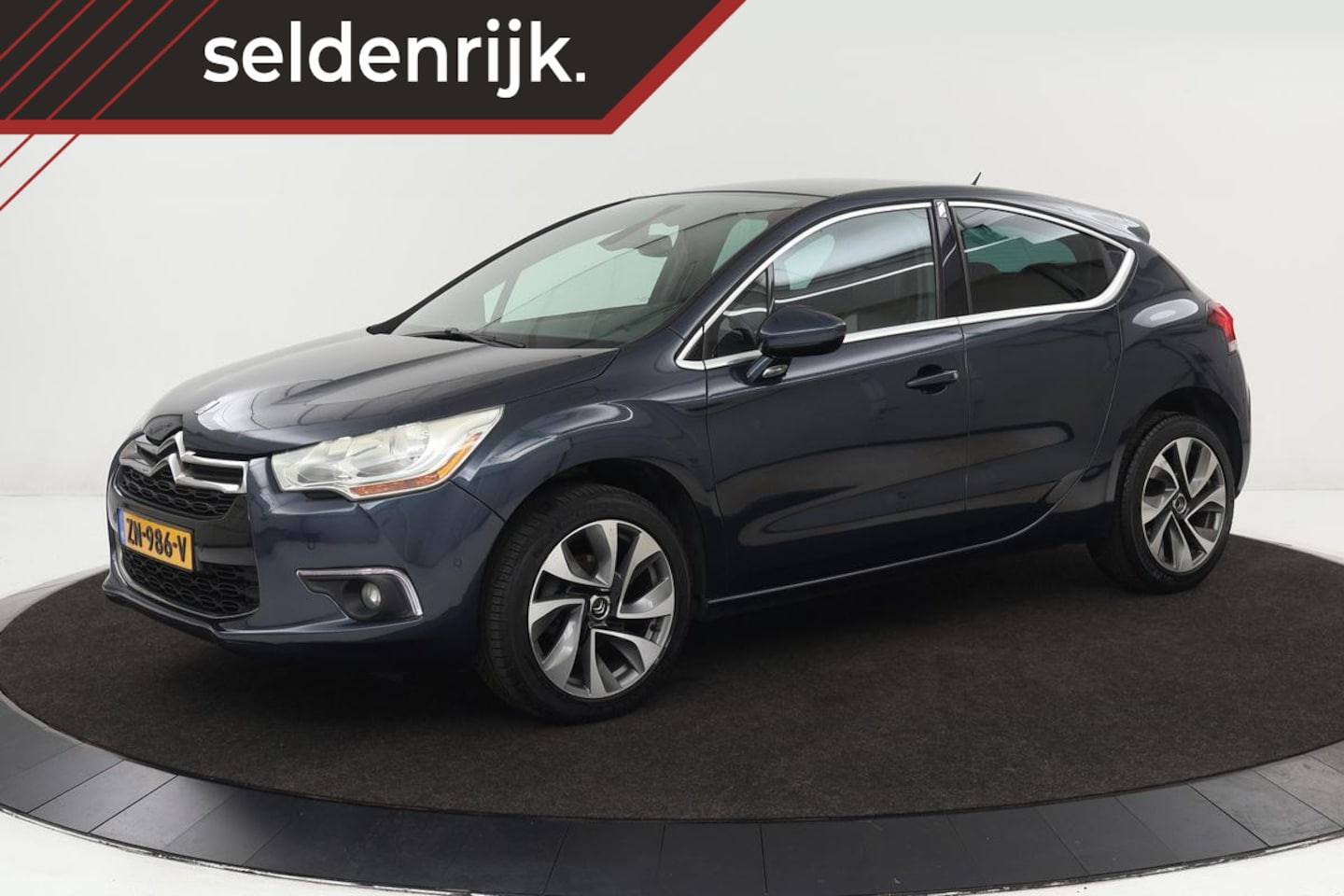 Citroën DS4 - 1.6 VTi So Chic | Navigatie | Massage | Bluetooth | Climate control | Half leder | PDC | D - AutoWereld.nl