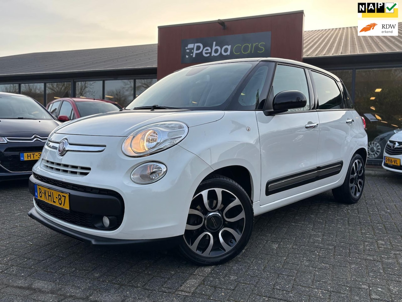 Fiat 500 L - 0.9 TwinAir Lounge*Clima*Panorama Dak*Lichtmetaal*Cruise controll!!! - AutoWereld.nl