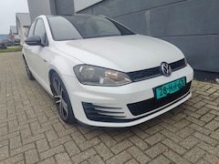 Volkswagen Golf - 2.0 TDI GTD