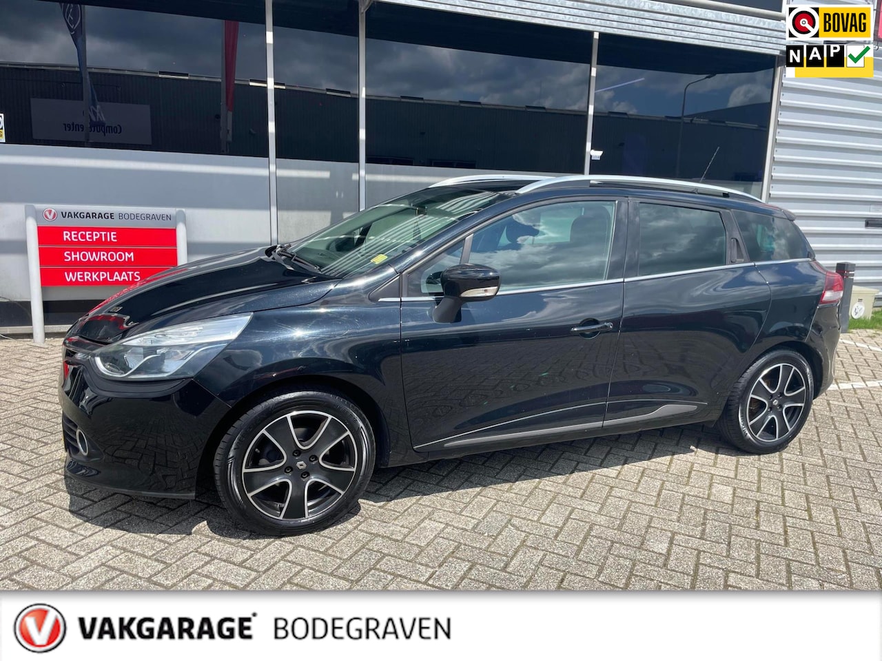 Renault Clio Estate - 0.9 TCe Night&Day / navigatie / trekhaak - AutoWereld.nl