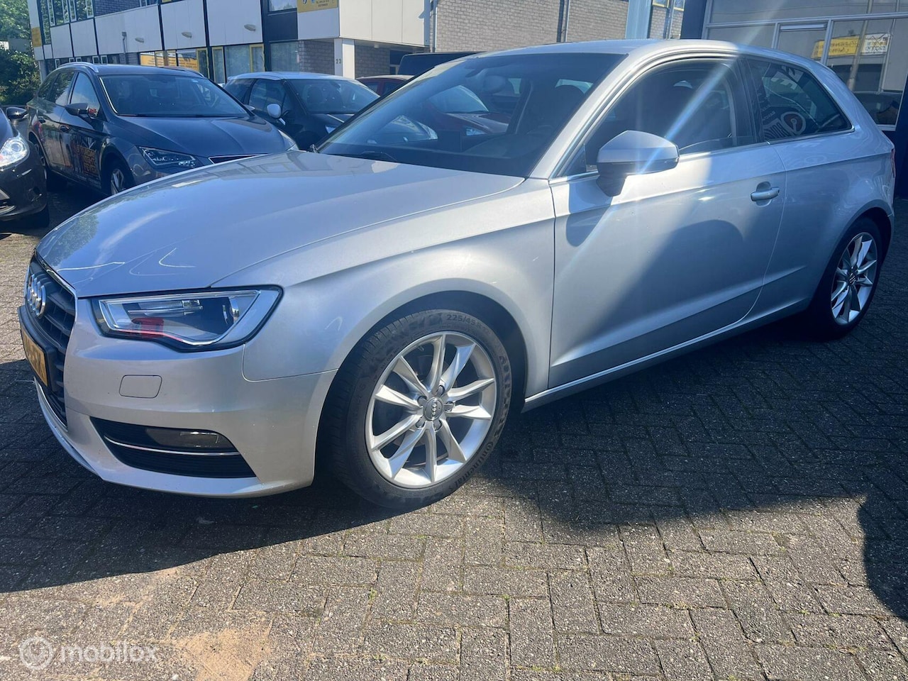 Audi A3 - 1.4 TFSI Attraction Pro Line plus/Carplay/Led - AutoWereld.nl