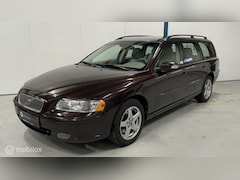 Volvo V70 - 2.4 Edition DEALER HISTORIE / LEER / 170PK