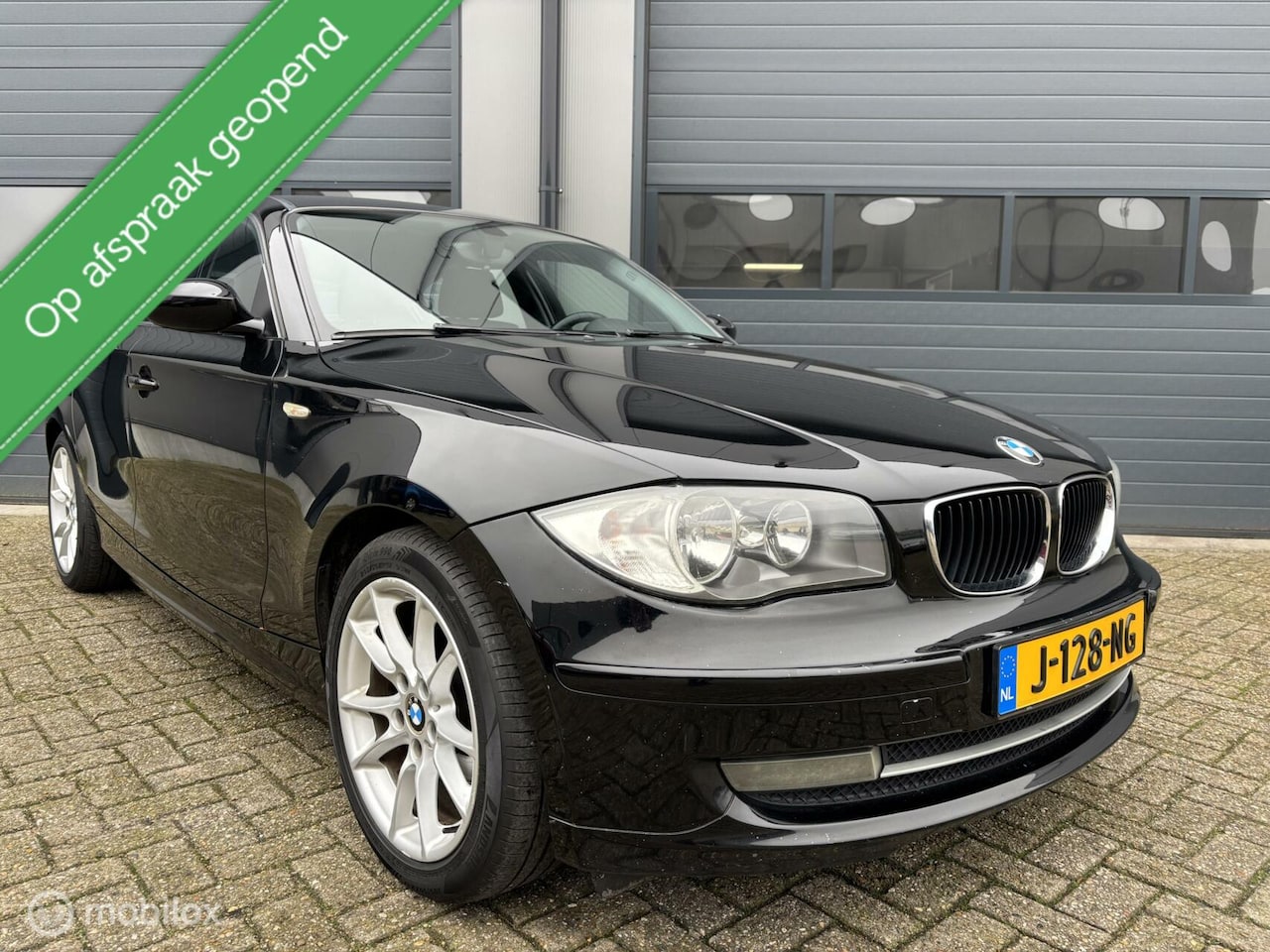 BMW 1-serie - 116i Business Line Uitvoering - AutoWereld.nl