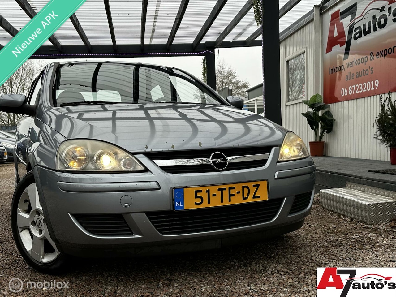 Opel Corsa - 1.2-16V 1.2-16V Nieuwe APK - AutoWereld.nl