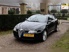 Alfa Romeo GT - 1.8 16V Twinspark | BOSE | GOED ONDERHOUDEN | NIEUWE APK