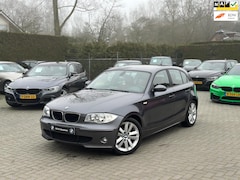 BMW 1-serie - 120i Graphite|Ketting + Klepseals vervangen|Leder|Navi|Sport|Cruise control|Climate contro