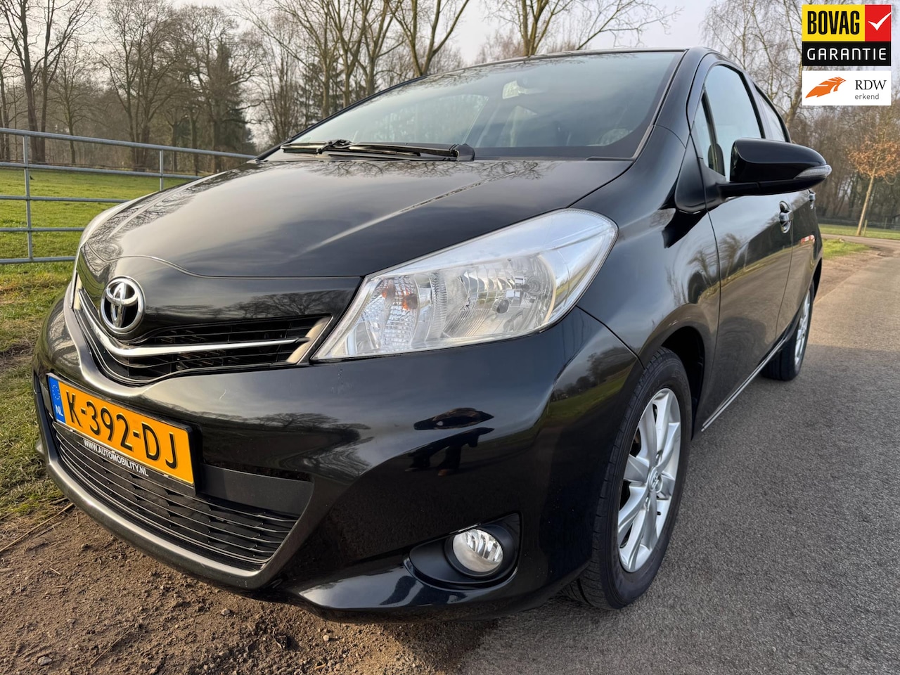 Toyota Yaris - 1.3 VVT-i Now Top 5 editie top onderhouden met airco - AutoWereld.nl