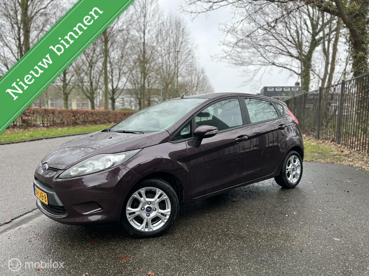 Ford Fiesta - 1.25 Limited / Nieuwe apk / Goed onderhouden / - AutoWereld.nl