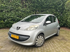 Peugeot 107 - 1.0-12V XS