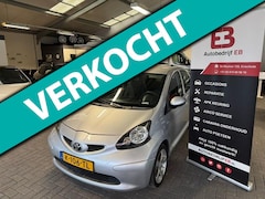 Toyota Aygo - 1.0-12V Access 5 deurs airco