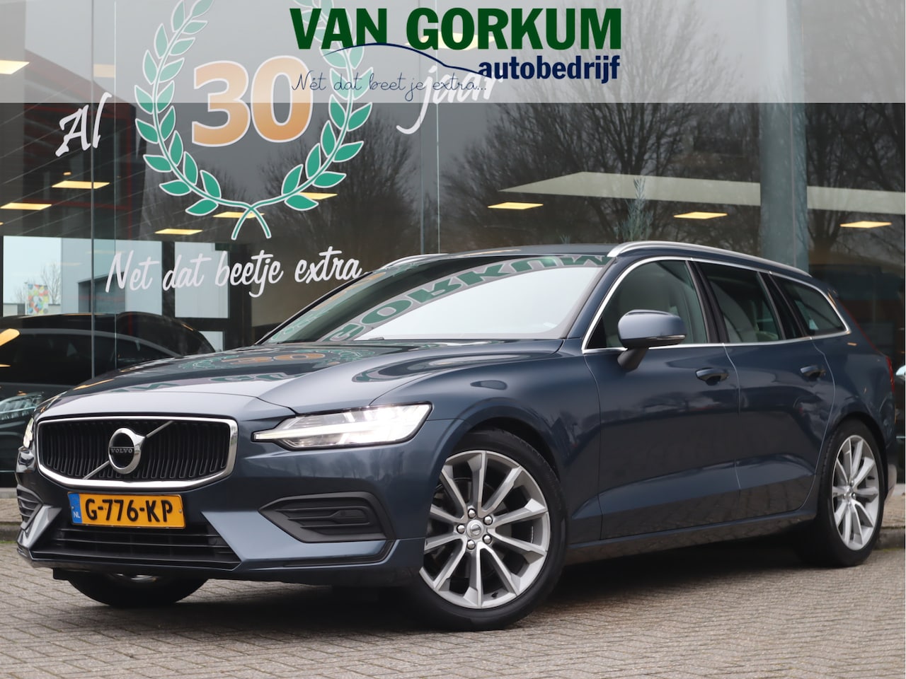 Volvo V60 - 2.0 T4 Momentum Pro Trekhaak - AutoWereld.nl