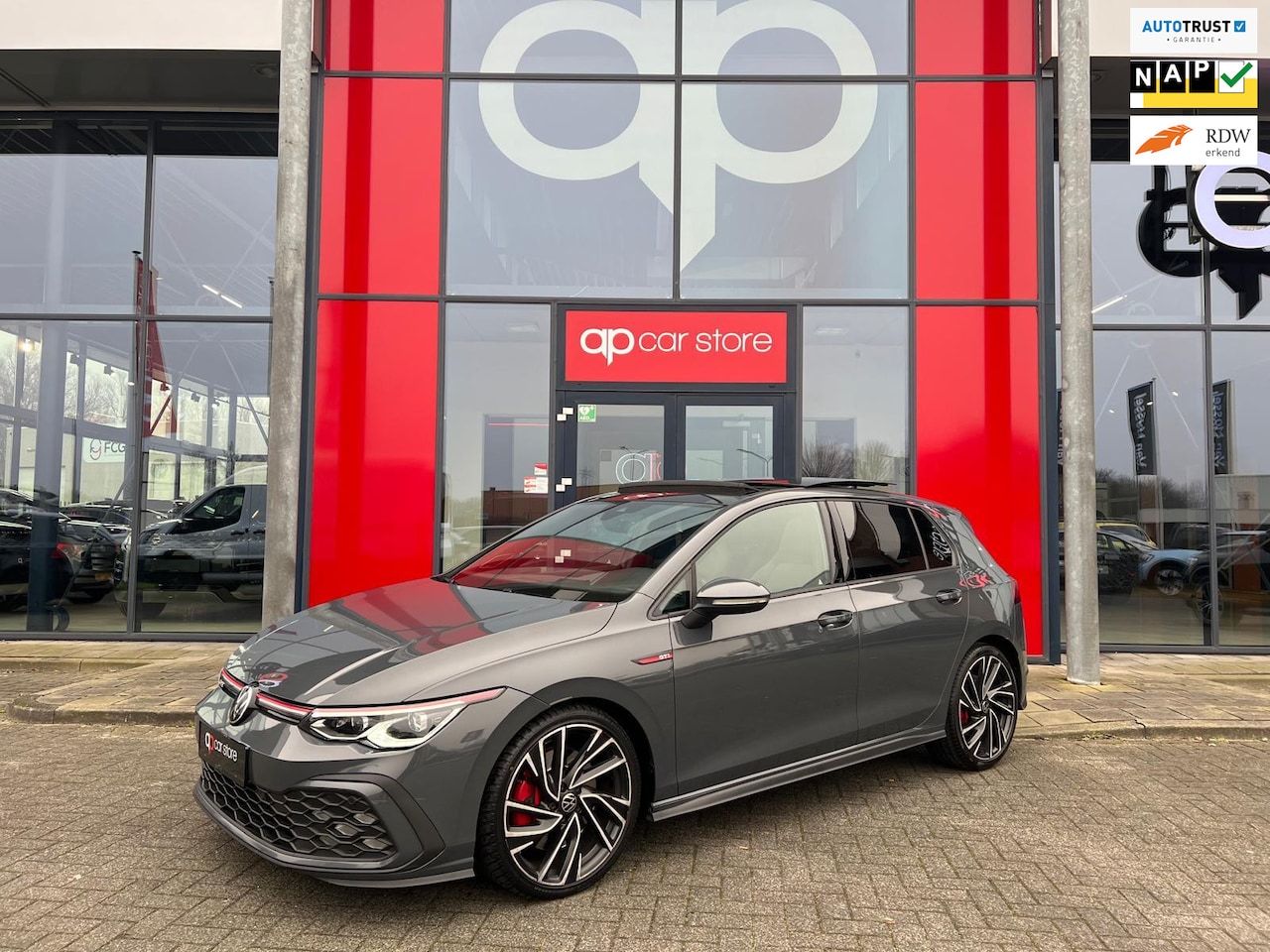 Volkswagen Golf - 2.0 TSI GTI Panorama - AutoWereld.nl