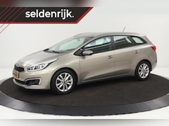 Kia Cee'd - 1.6 GDI First Edition | Trekhaak | Navigatie | Camera | Cruise control | Airco | Bluetooth