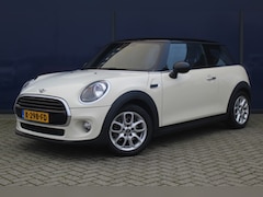 MINI Cooper - 1.5 Chili | Navigatie | Airco | Cruise | Parkeersensoren | 17'' Lichtmetaal | Carplay | Bl