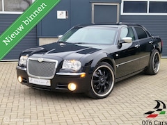 Chrysler 300C - 3.5 V6 / YOUNGTIMER / LEDER / BOSTON / NW APK / NAP