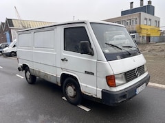 Mercedes-Benz Bestelwagen - 100 D kort