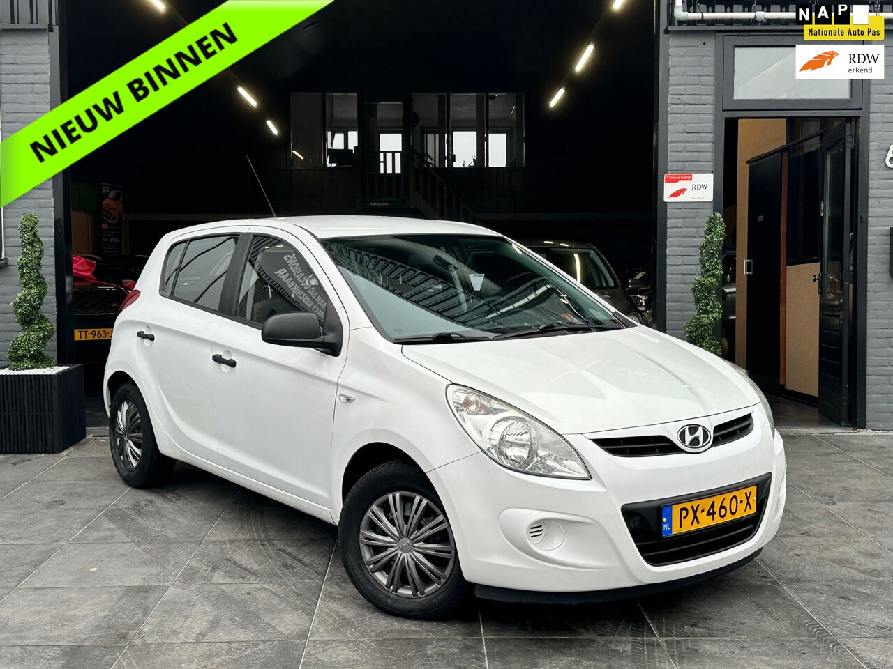 Hyundai i20 - 1.2i ActiveVersion|Elek. Ramen|Airco|Aux|APK - AutoWereld.nl