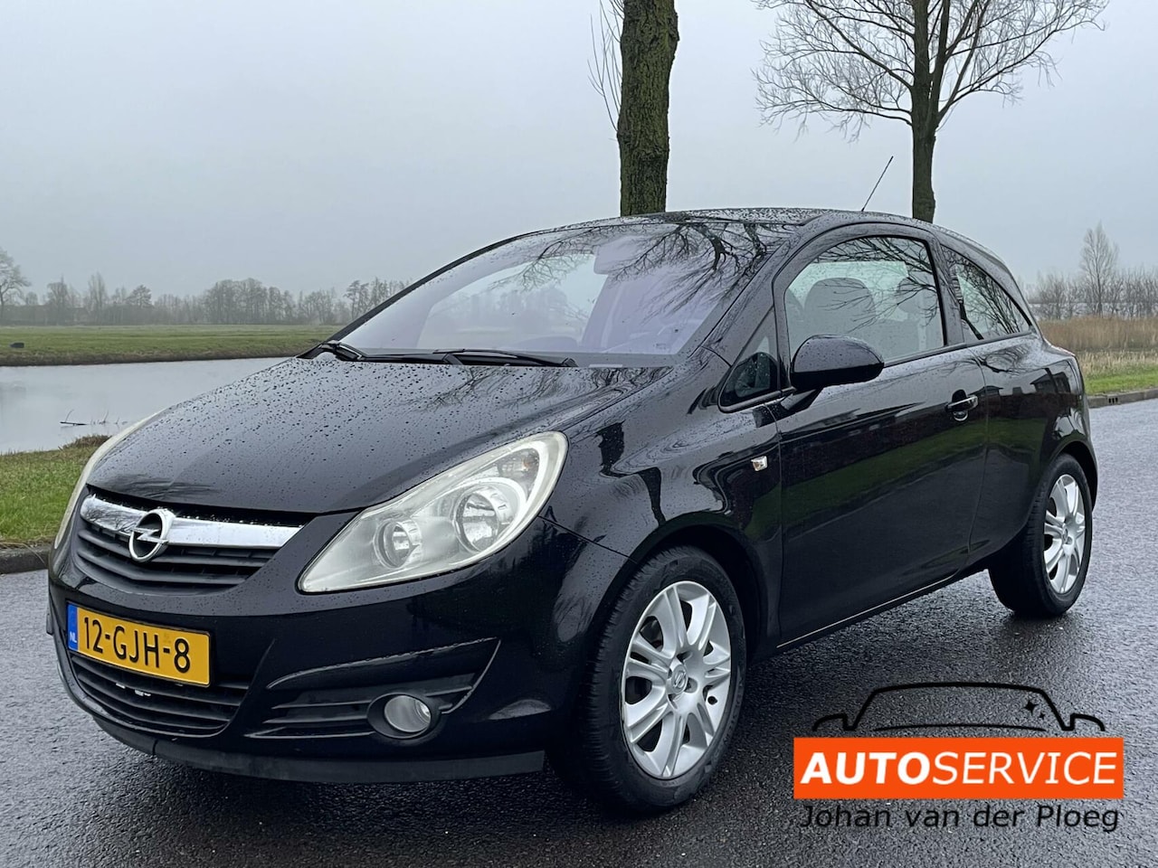 Opel Corsa - 1.4-16V zwart Cosmo CRUISECONTROLE AIRCO - AutoWereld.nl